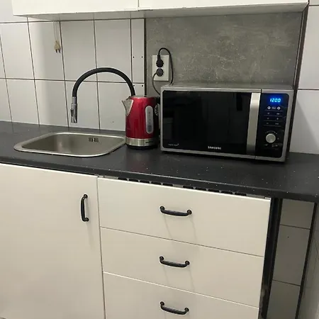 Apartamento Garsoniera In Centrul Istoric Al Bucurestiului *