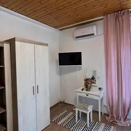 Lägenhet Garsoniera In Centrul Istoric Al Bucurestiului *